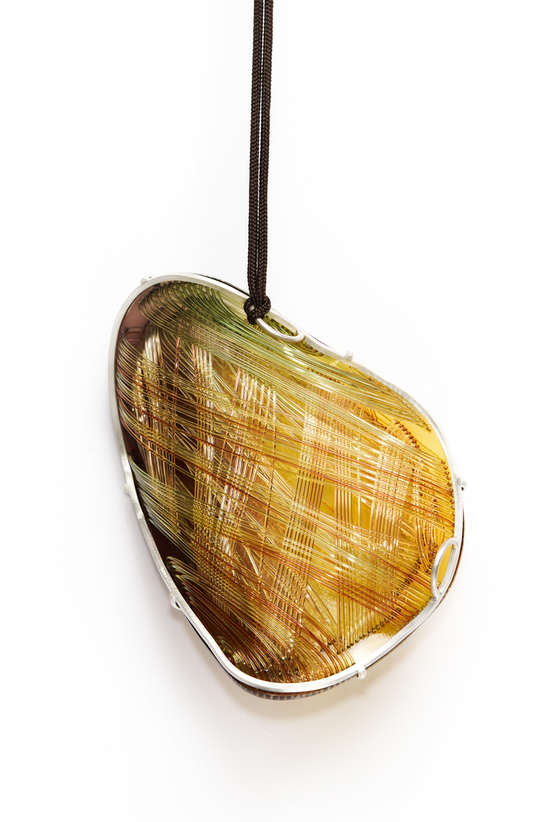 YukaTaniai_MomentNecklace_SunsetBack